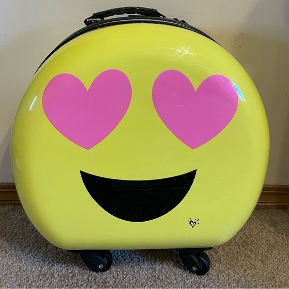 Justice Other Justice Yellow Heart Eyes Emoji Suitcase Wheeled